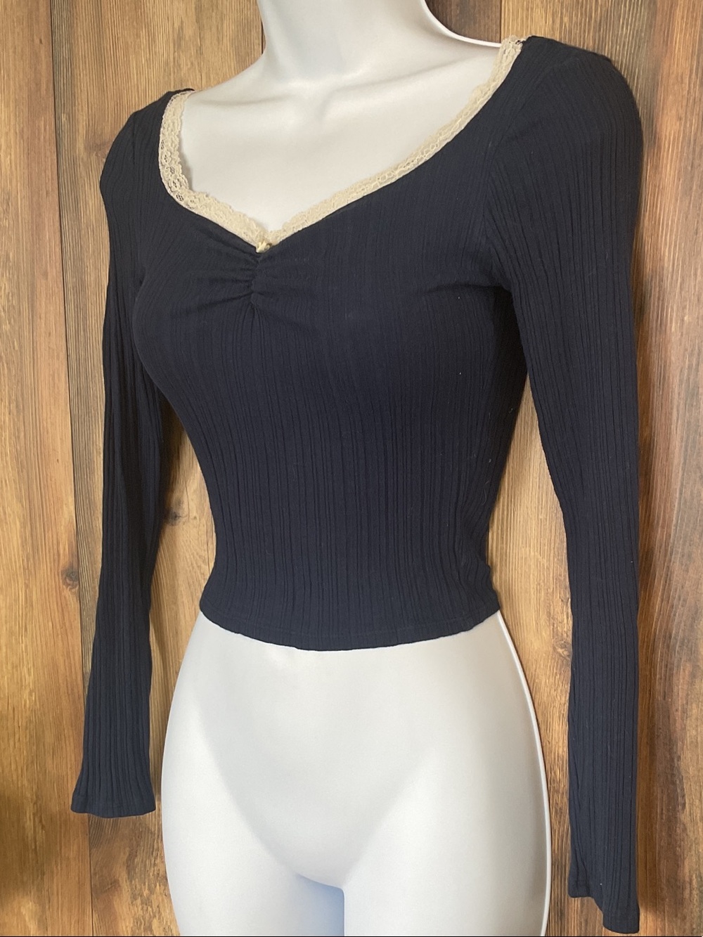 RSQ Ribbed Long-Sleeve Fitted Crop Top S C279